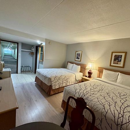 Best Stay Inn Melville ภายนอก รูปภาพ