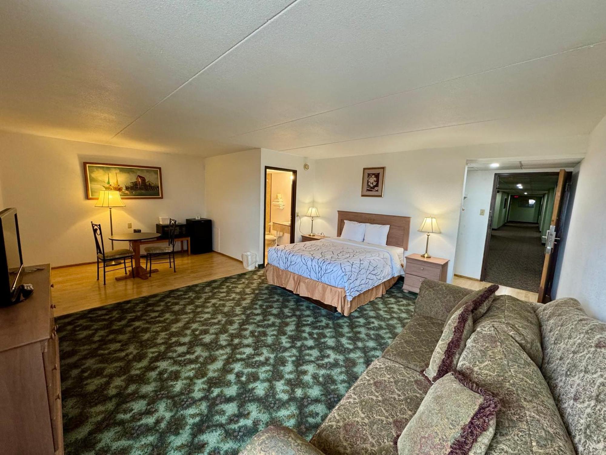Best Stay Inn Melville ภายนอก รูปภาพ