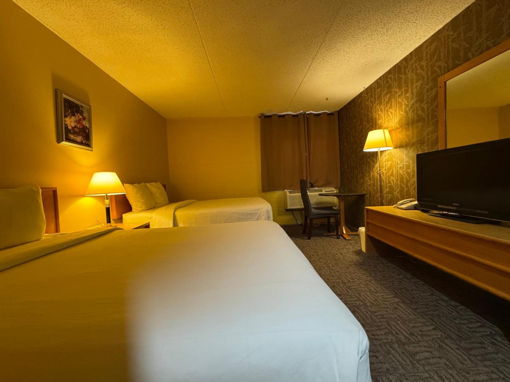 Best Stay Inn Melville ภายนอก รูปภาพ